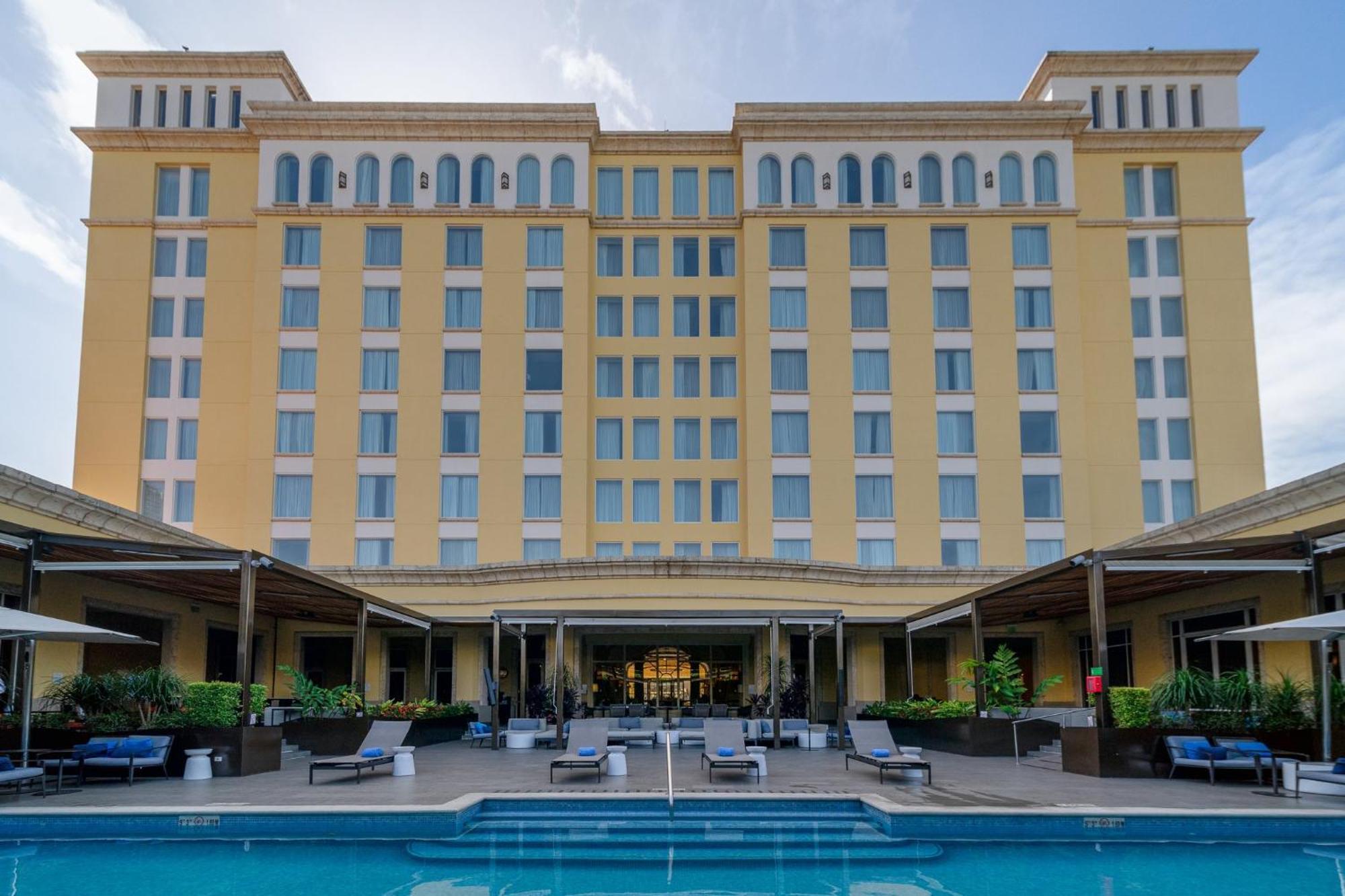 Intercontinental Tegucigalpa At Multiplaza Mall By Ihg Eksteriør bilde